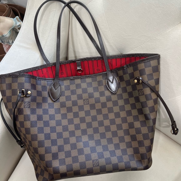 Louis Vuitton Handbags - Louis Vuitton Neverfull Damier Ebene MM